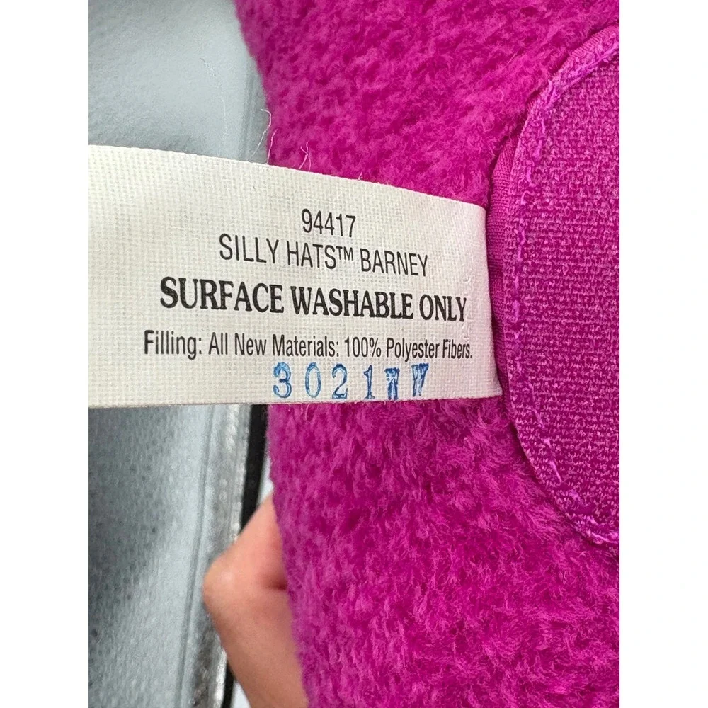 Vintage 2001 Fisher Price Silly Hats Barney Plush Purple Dinosaur Mattel 94417
